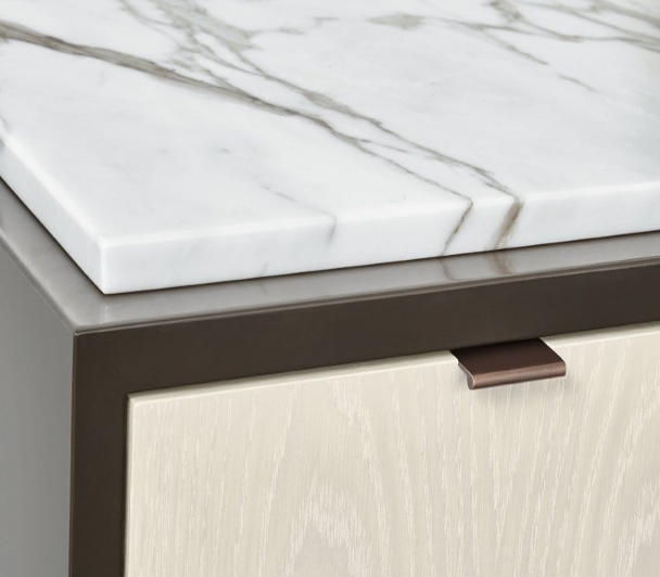 Calacatta white marble center serving section